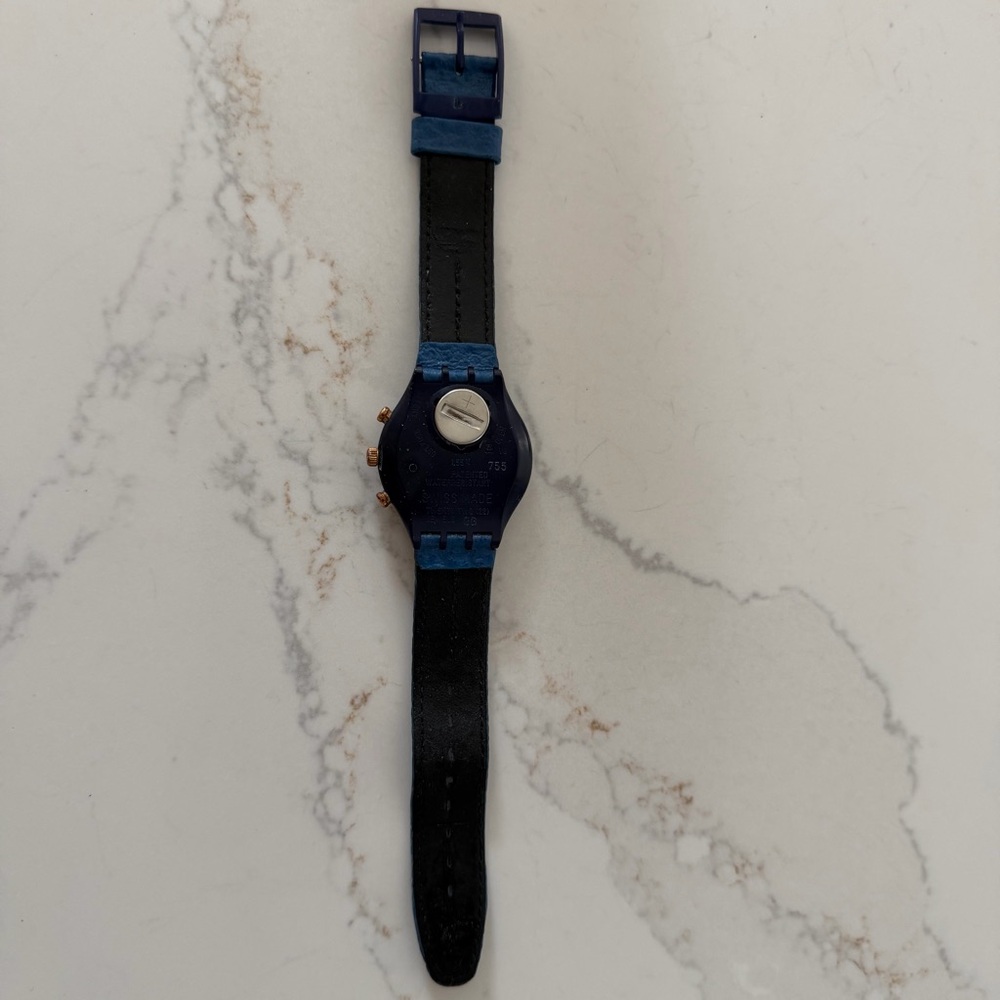 Swatch ‘Vintage’ Chronograph Watch - Picture 4 of 5